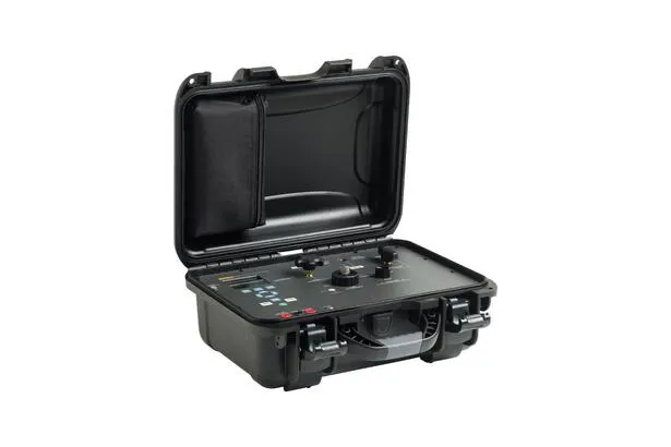 Fluke_3130-G2M Portable Pressure Calibrator